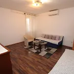 Apartments Alba Adria